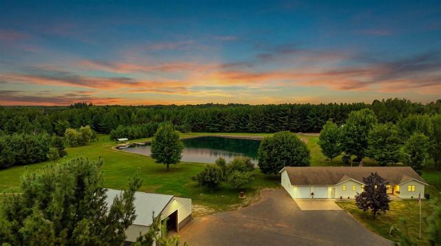 8996 Lincoln Ave, Marshfield, WI 54449