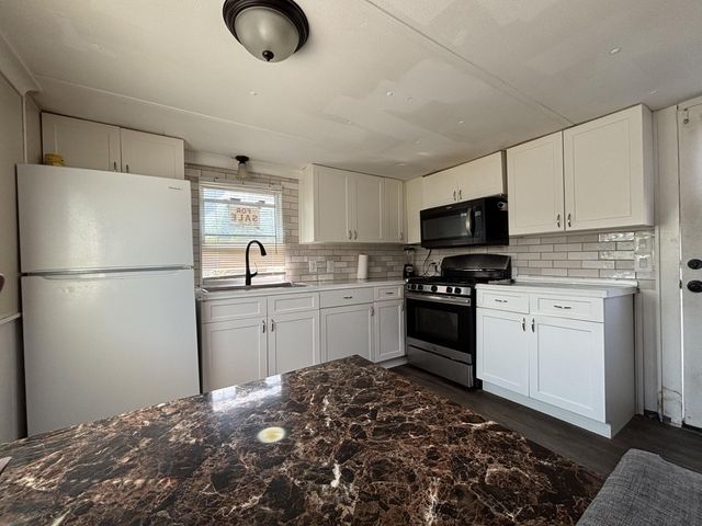 150 Main Street #57, Islip, NY 11751