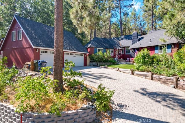 997 Oriole Rd, Wrightwood, CA 92397