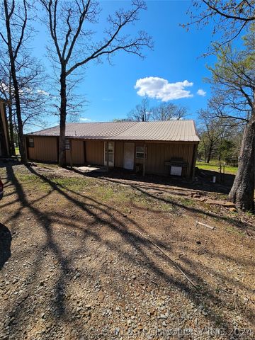 811 Buds Point Rd, McAlester, OK 74501