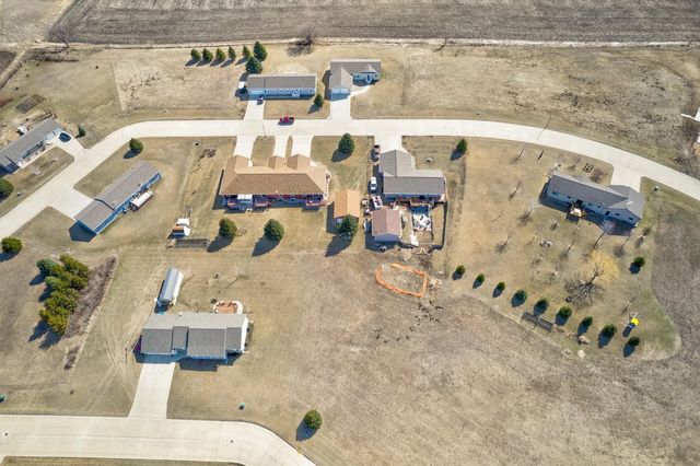 1667 365th Ave, Estherville, IA 51334