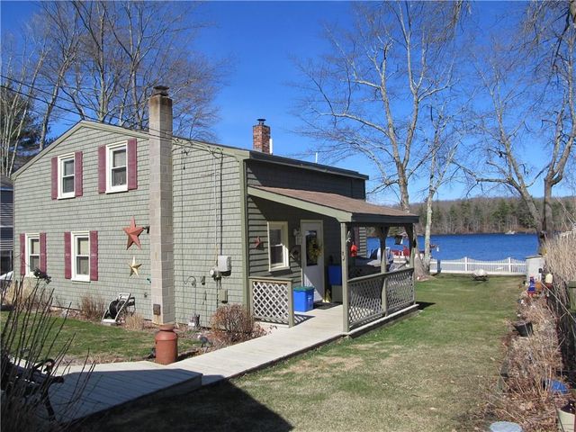 33 Airy Acres Dr, Glocester, RI 02814