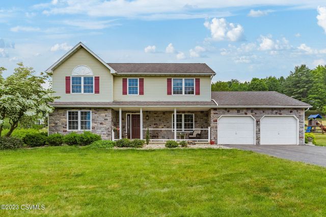 29 Valley Green Dr, Danville, PA 17821