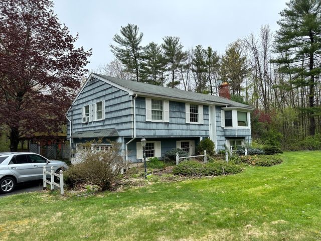 49 Daleville Rd, Mansfield, CT 06268