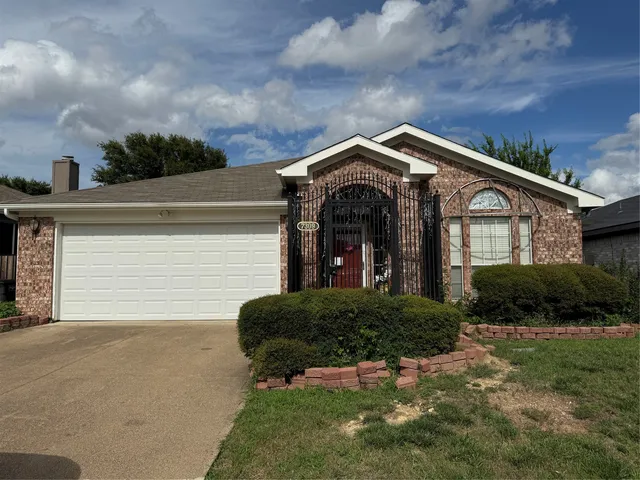 7309 Nohl Ranch Rd, Fort Worth, TX 76133