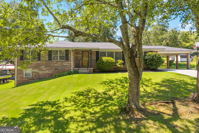 38 Julia Ln, Toccoa, GA 30577