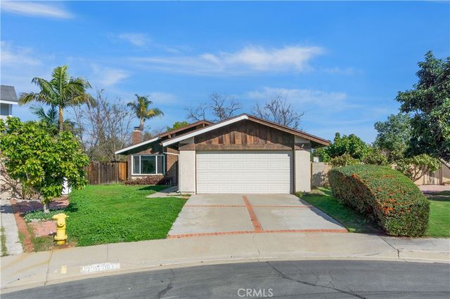 22976 Starbuck Rd, Lake Forest, CA 92630