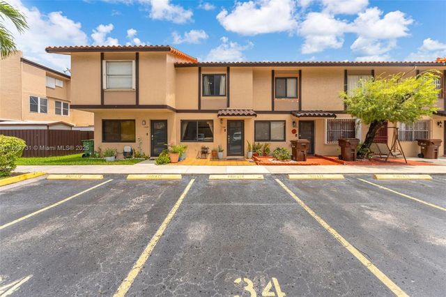 1159 W  41st Pl #34, Hialeah, FL 33012