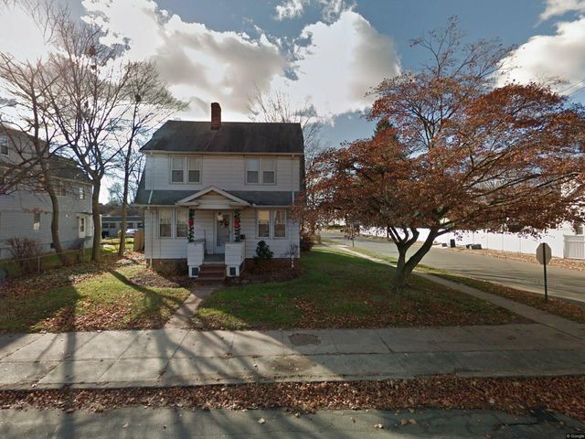 246 Tyler St, East Haven, CT 06512