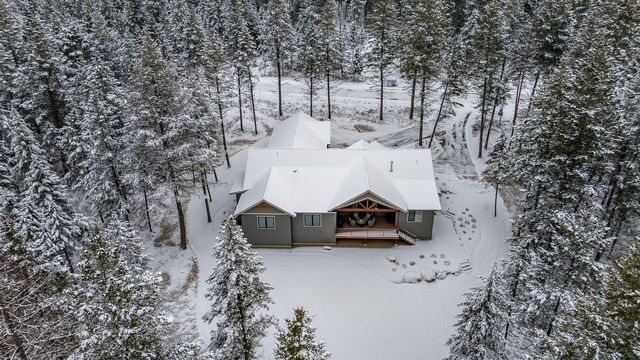 143 Hills Lookout Ct, Whitefish, MT 59937