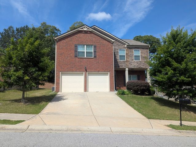 6008 Providence Dr, Union City, GA 30291