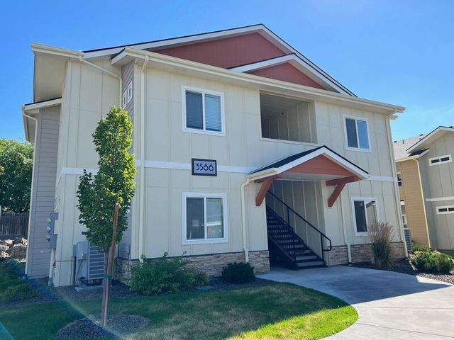 3586 E  Grand Forest Dr   #201, Boise, ID 83716
