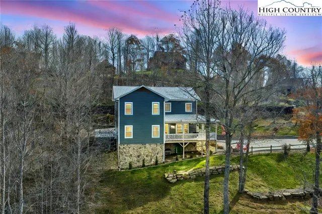301 Crossmor Drive, Todd, NC 28684