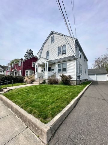 124 Harborview Ave #1, Bridgeport, CT 06605
