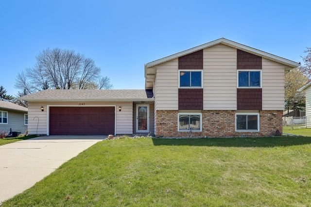 1545 Tierney Dr, Hastings, MN 55033