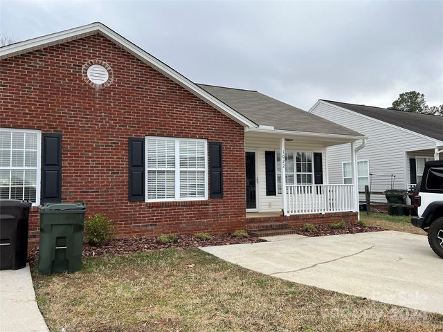 1022 Cherry Meadow Ln, Rock Hill, SC 29732