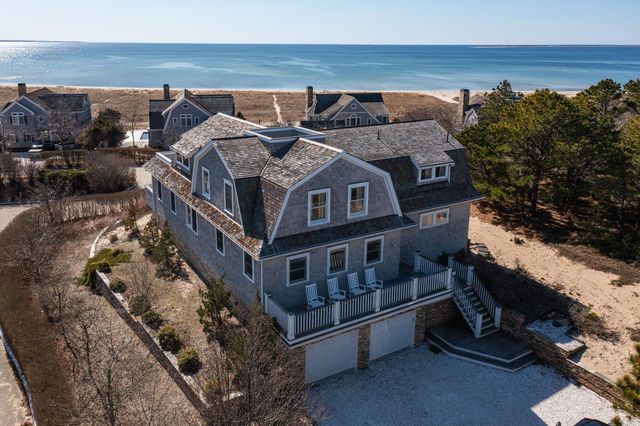 2 Harbour Drive, Provincetown, MA 02657