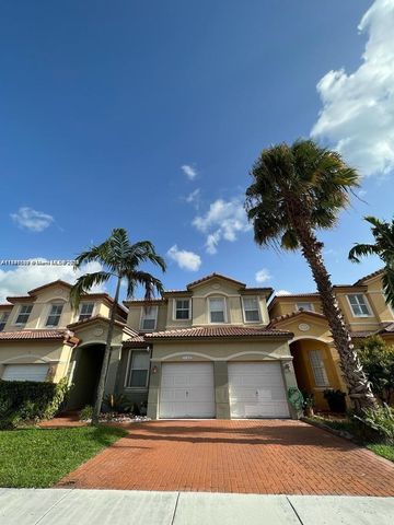 11300 NW 74th Ter, Doral, FL 33178