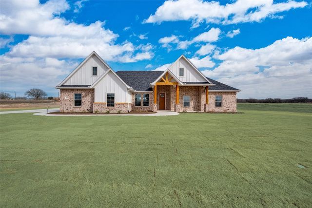 151 Our Ln, Weatherford, TX 76088