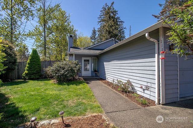 21153 SE 280th Place, Maple Valley, WA 98038