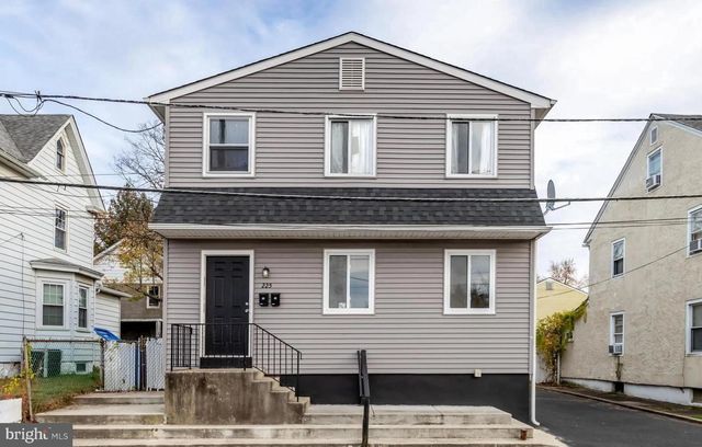 225 Station Ave, Westville, NJ 08093