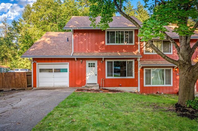 2020 N  13th St, Coeur D Alene, ID 83814