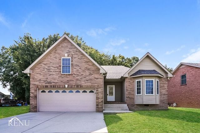 140 Foxrun, Springfield, TN 37172