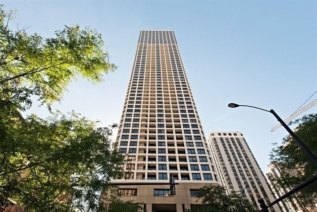 1030 N  State St #37F, Chicago, IL 60610