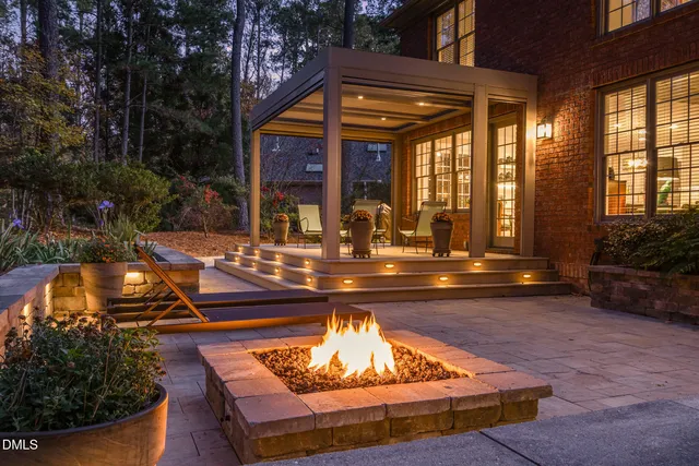 71005 Russell None, Chapel Hill, NC 27517