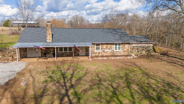 8939 Tommy Hill Rd, Anderson, AL 35610