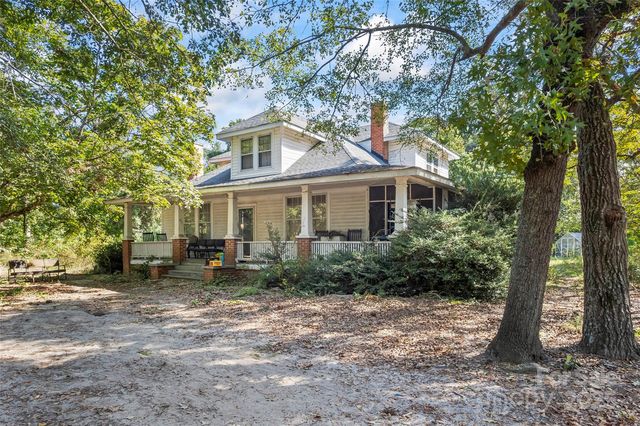8379 Highway 742 S #S, Wadesboro, NC 28170