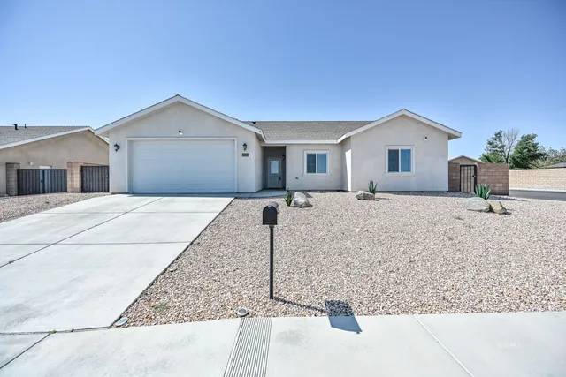 1031 E  Church Ave, Ridgecrest, CA 93555