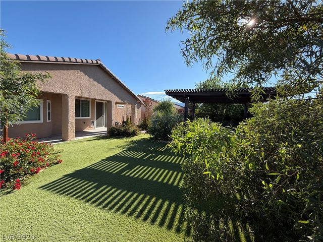 5761 E  Badlands Ln, Pahrump, NV 89061
