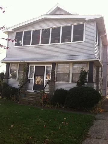 19008 Shawnee Ave, Cleveland, OH 44119
