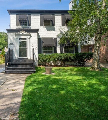 6709 N  Caldwell Ave, Chicago, IL 60646