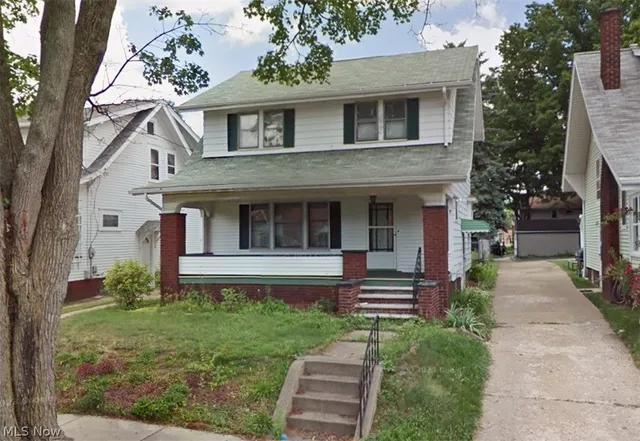 1227 17th St NW, Canton, OH 44703