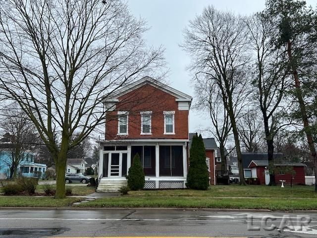 206 E  Front St, Adrian, MI 49221