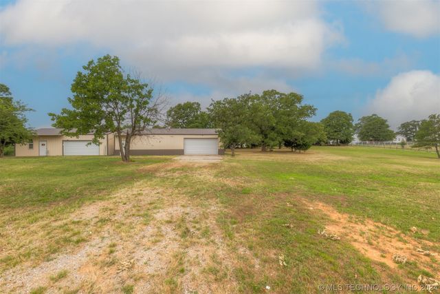 S  4230th Rd, Claremore, OK 74017