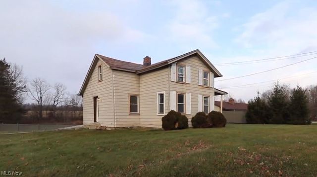 5860 Kirk Rd, Canfield, OH 44406