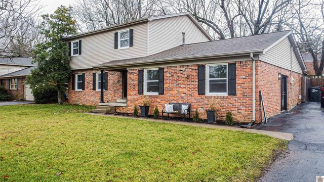 3932 Phillips Ave, Paducah, KY 42001