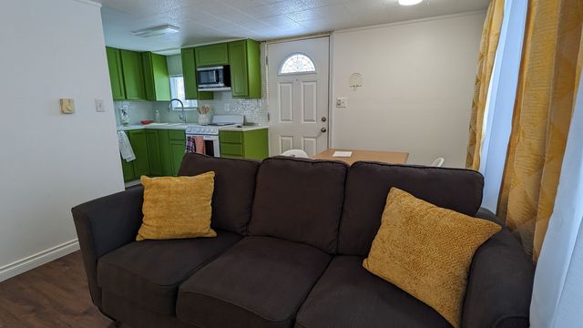 514 Wright Ave, Richland, WA 99352