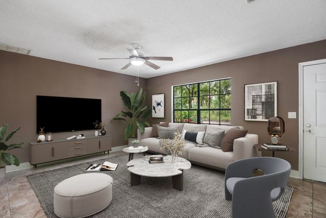 6125 7th Lane, Vero Beach, FL 32968
