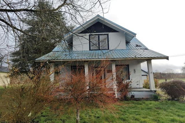 2535 Heckard Rd, Raymond, WA 98577
