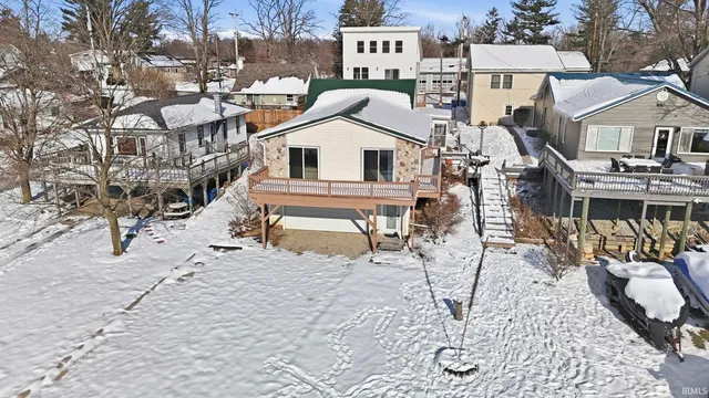 5540 N  Willow Ave, Columbia City, IN 46725