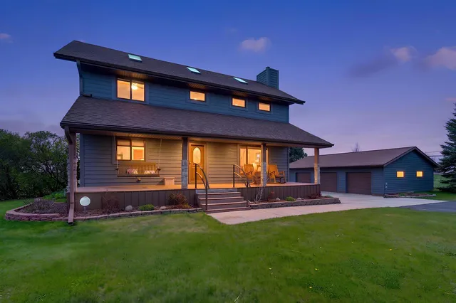 3522 N Britton ROAD, Union Grove, WI 53182