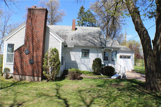 10500 161st St, Chippewa Falls, WI 54729