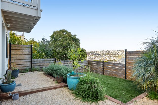 1499 Shotwell St #A, San Francisco, CA 94110