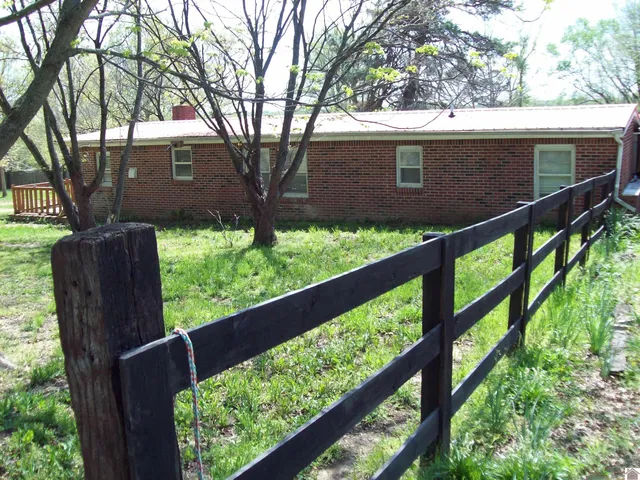 3639 Mayfield Rd, Wickliffe, KY 42087