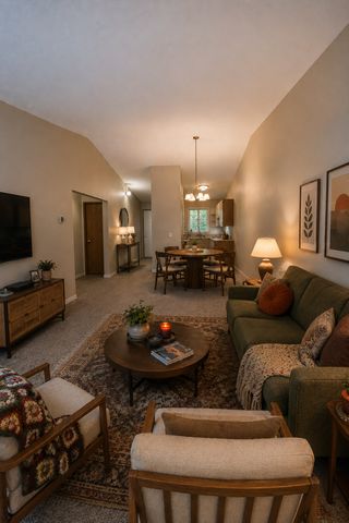 507 S  3rd St #10, Selah, WA 98942