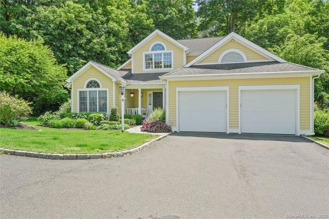 6 Wilton Crst #6, Wilton, CT 06897